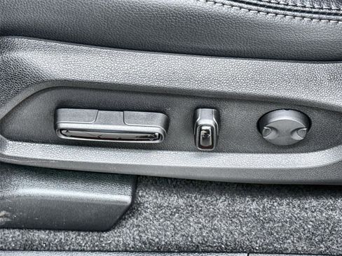 New 2026 Honda Pilot Touring image 13