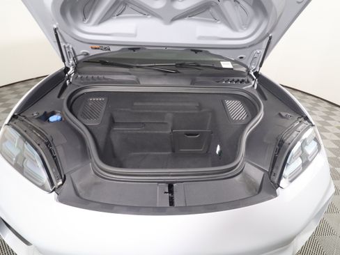 Used 2024 Porsche Macan 4 Electric image 22