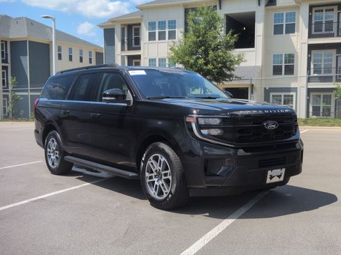 Certified 2025 Ford Expedition Max Active RWD image 1