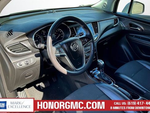 Used 2020 Buick Encore Preferred image 16