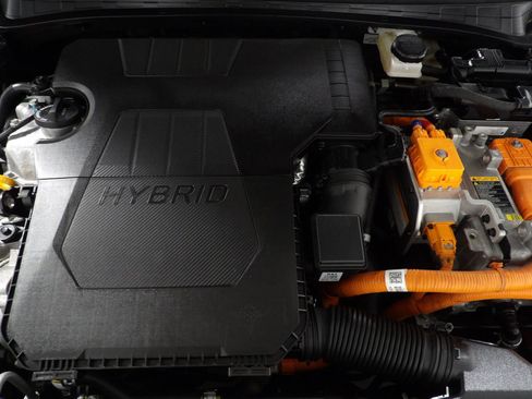 Used 2023 Hyundai Elantra Blue w/ Preferred Accessory Package image 24