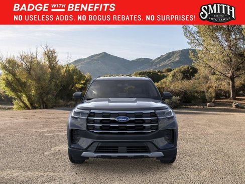 New 2026 Ford Explorer Active RWD image 7