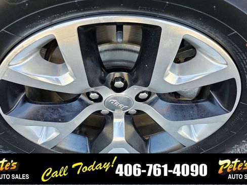 Used 2016 Jeep Cherokee Trailhawk image 10