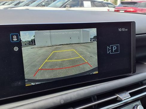 Used 2025 Hyundai Tucson SEL FWD image 9