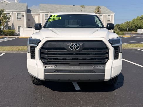 Used 2022 Toyota Tundra SR5 w/ SR5 Premium Package AWD/4WD image 2