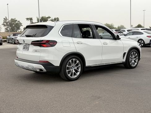Used 2025 BMW X5 xDrive50e AWD/4WD image 6