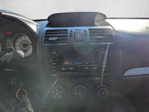 Used 2014 Subaru Impreza 2.0i Premium image 16