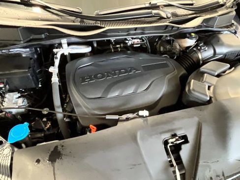 New 2026 Honda Odyssey Touring image 12