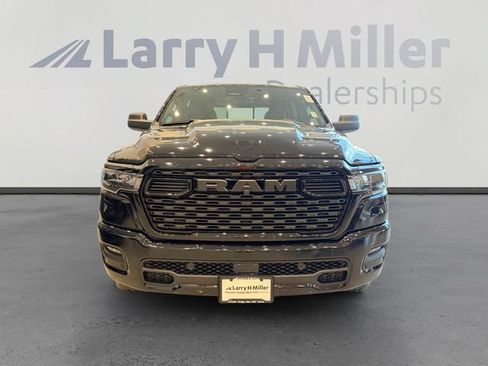 New 2026 RAM 1500 Express AWD/4WD image 7
