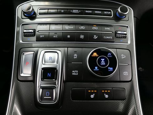 Used 2023 Hyundai Santa Fe SEL image 20