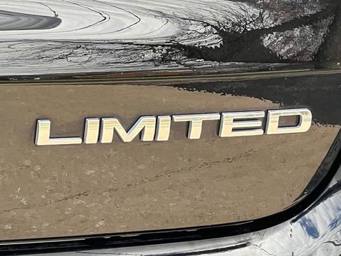 Used 2022 Jeep Compass Limited AWD/4WD image 9