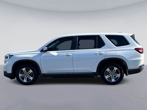 Used 2023 Honda Pilot EX-L image 6