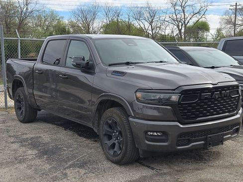 Used 2025 RAM 1500 Lone Star image 1