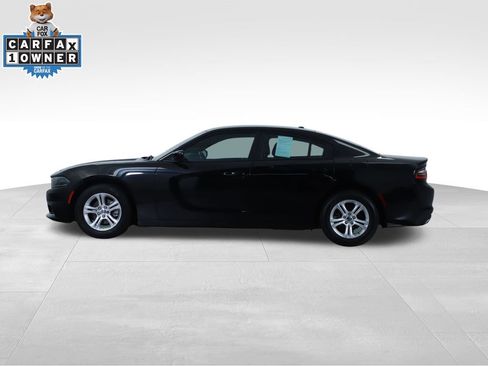 Used 2022 Dodge Charger SXT image 9