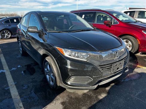 Used 2020 Honda HR-V LX image 1