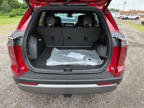 New 2026 Chevrolet Equinox LT w/ Convenience Package II image 38