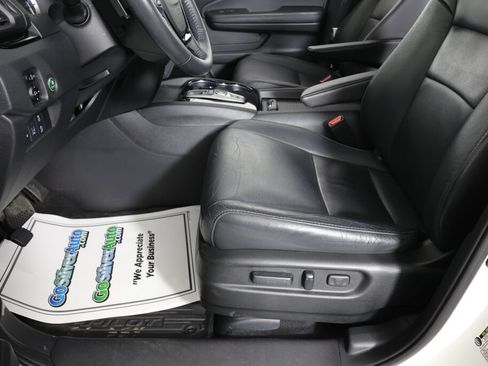 Used 2017 Honda Pilot Touring image 13