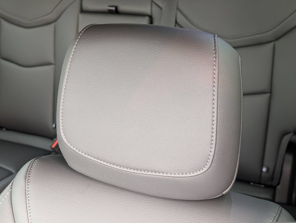 New 2026 Cadillac XT5 Luxury FWD image 13