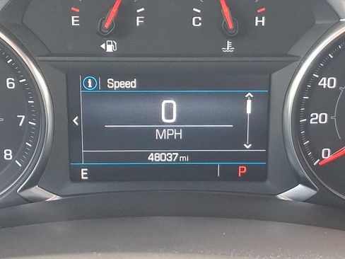 Used 2023 GMC Terrain SLE w/ Driver Convenience Package FWD image 22