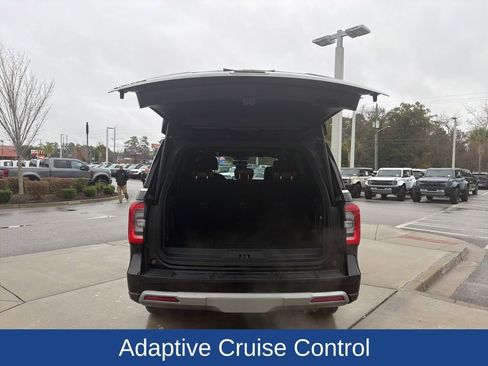 Certified 2024 Ford Expedition Limited image 8