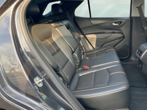 Used 2022 Chevrolet Equinox Premier w/ LPO, Floor Liner Package image 32
