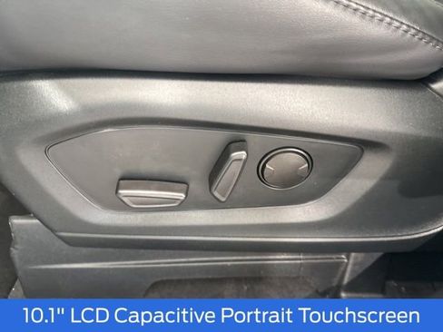 Used 2022 Ford Explorer Platinum w/ Equipment Group 601A image 28