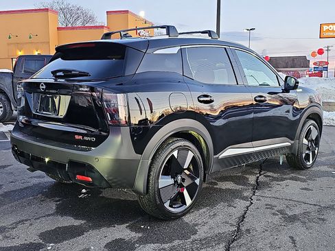 Certified 2025 Nissan Kicks SR image 6