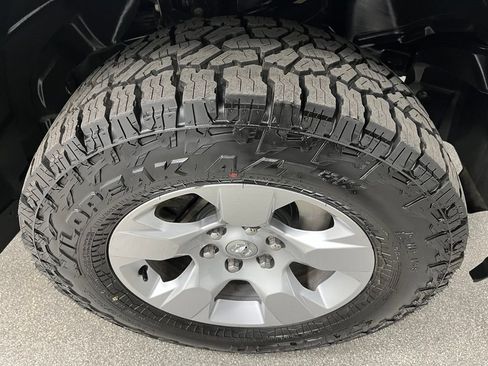 Used 2021 RAM 1500 Big Horn AWD/4WD image 18