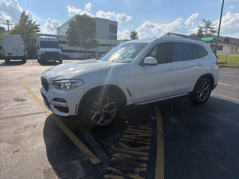 Used 2021 BMW X3 xDrive30i w/ Convenience Package AWD/4WD image 2