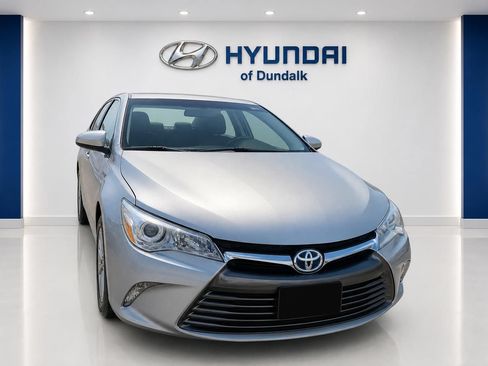Used 2017 Toyota Camry LE FWD image 5