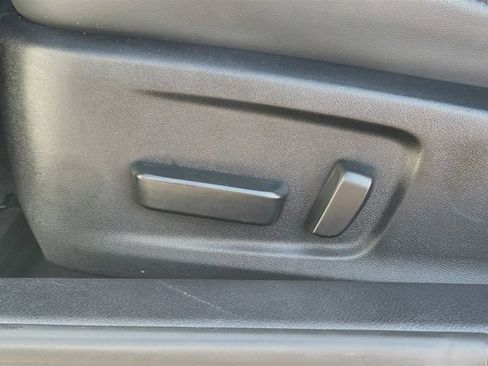 Used 2025 Lexus IS 350 F Sport w/ Accessory Package RWD image 23