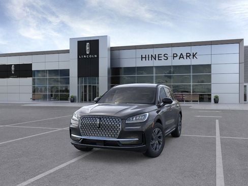 New 2026 Lincoln Corsair Premiere image 2