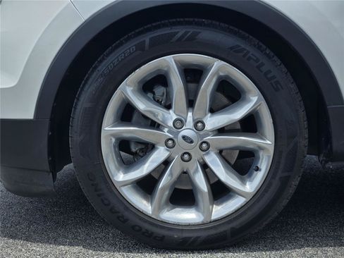 Used 2013 Ford Explorer XLT FWD image 11