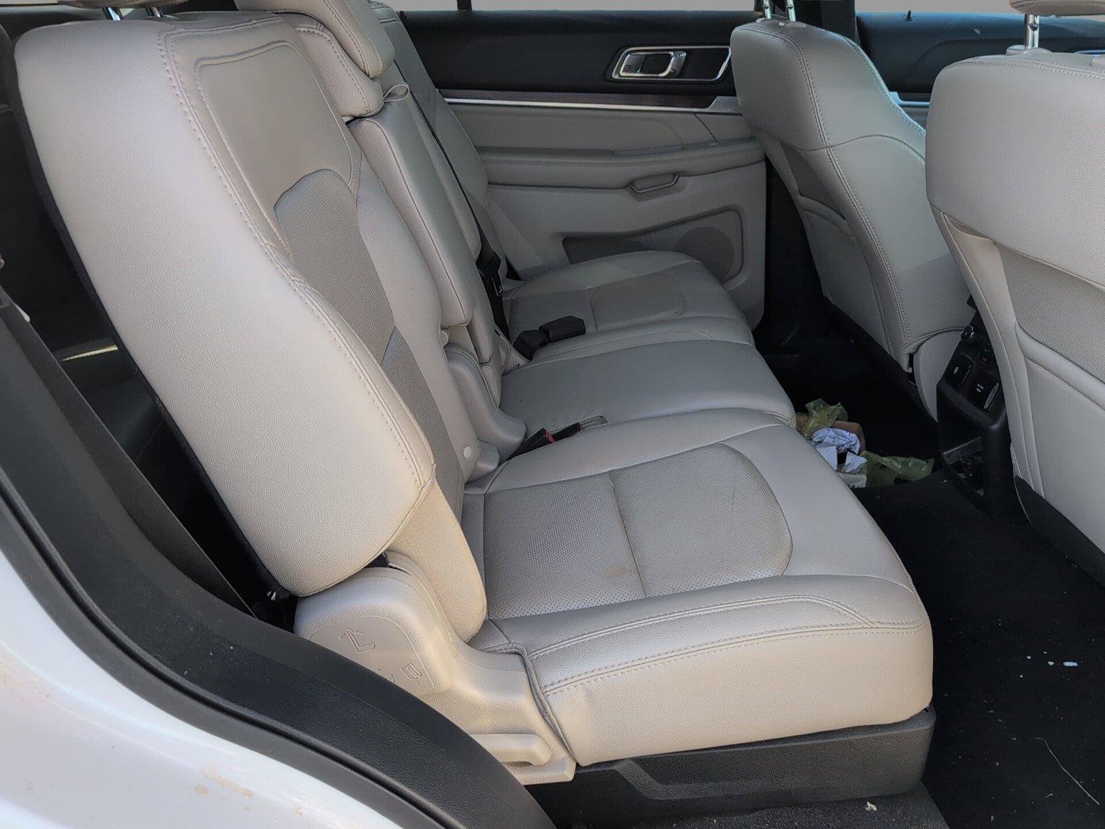 Used 2018 Ford Explorer Limited w/ Ford Safe & Smart Package FWD image 36