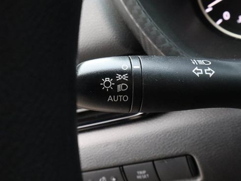 Used 2024 Nissan Sentra SV image 16