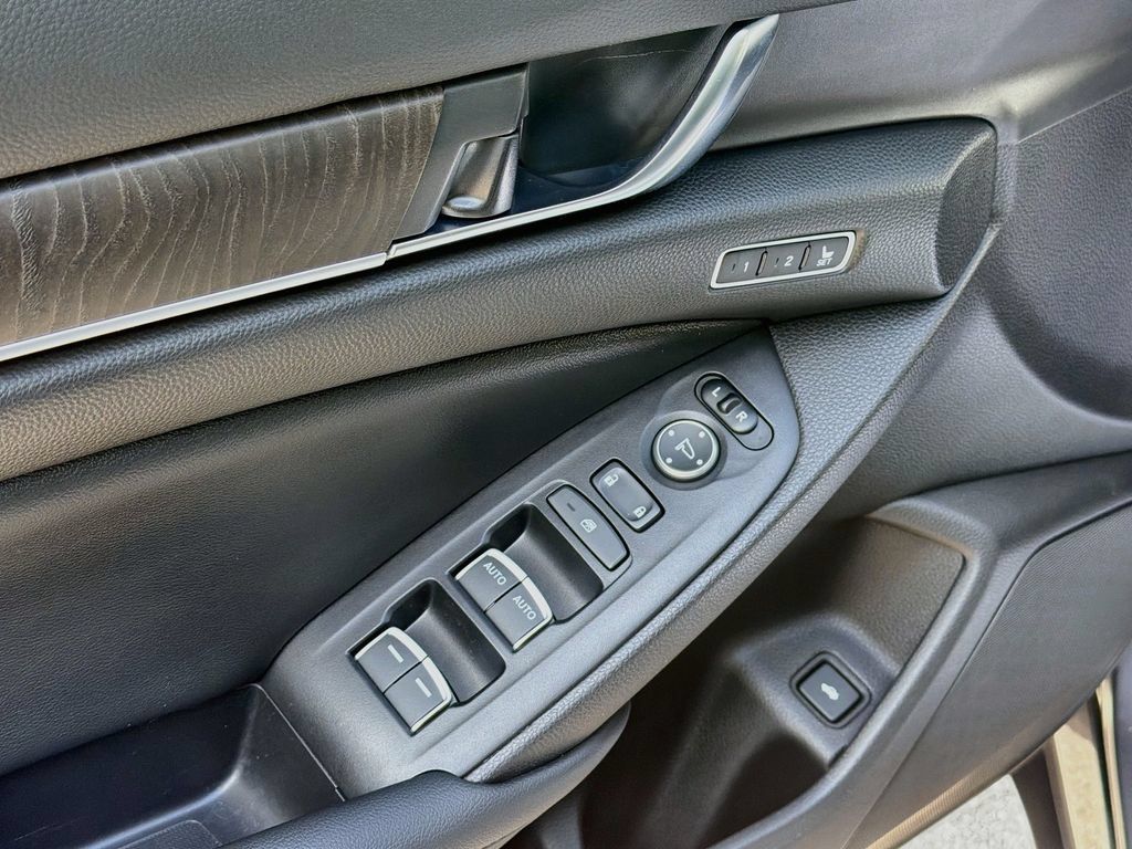Used 2021 Honda Accord EX-L image 19