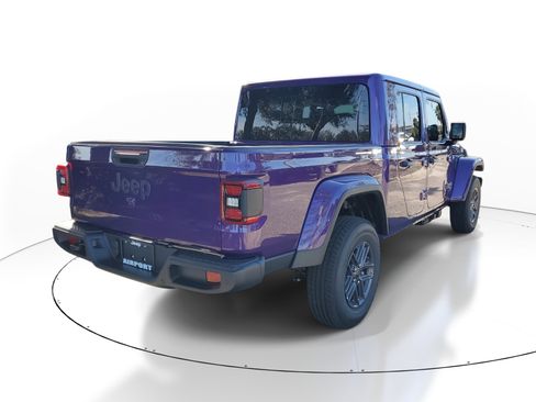 New 2026 Jeep Gladiator Sport image 4
