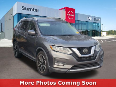 Used 2020 Nissan Rogue SL FWD image 1