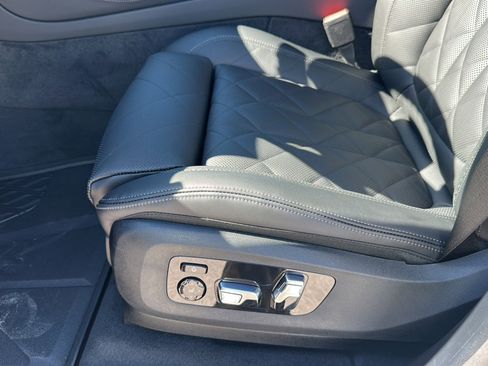 New 2026 BMW X5 xDrive40i w/ M Sport Package image 12