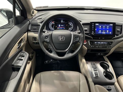 Certified 2023 Honda Ridgeline RTL image 18