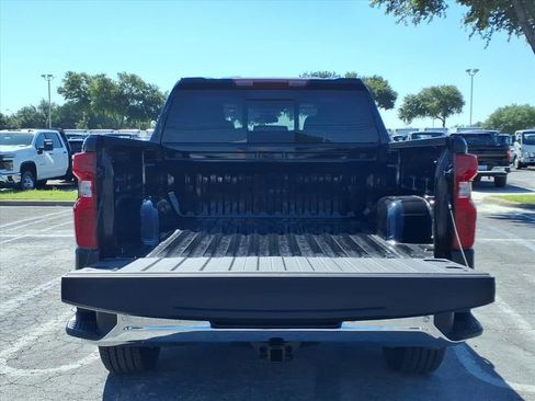 New 2026 Chevrolet Silverado 1500 LT w/ Safety Package RWD image 12