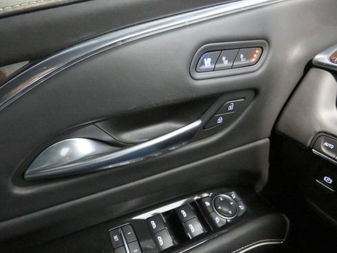 Used 2021 Cadillac Escalade Sport Platinum w/ Heavy-Duty Trailer Package image 40