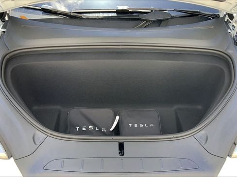 Used 2022 Tesla Model X Plaid AWD/4WD image 9