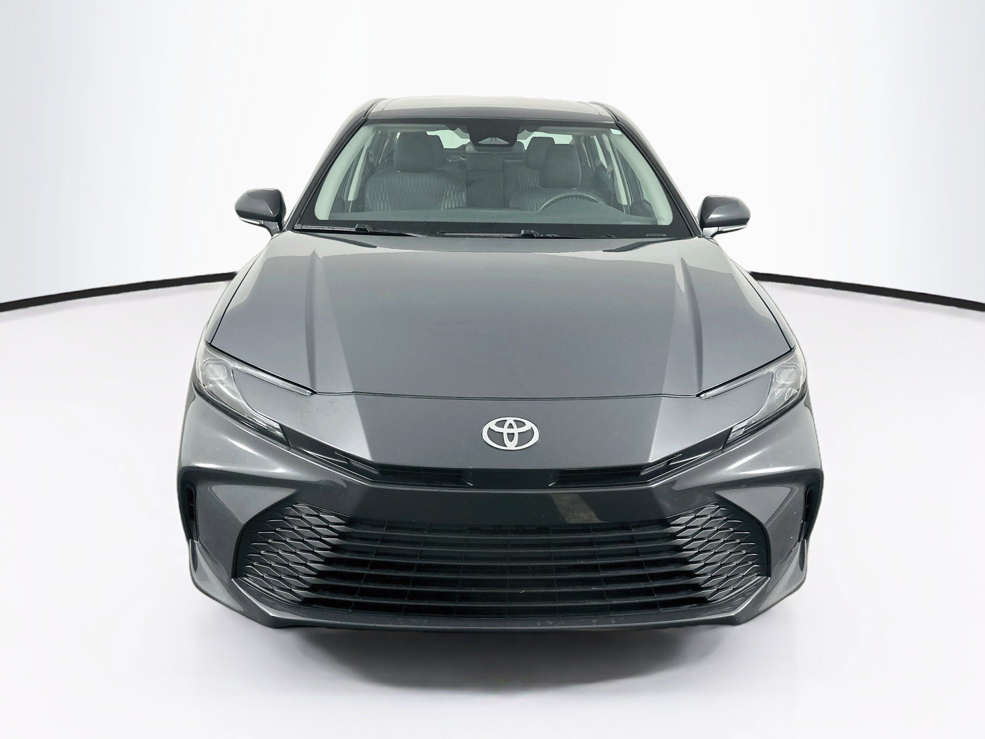 Used 2025 Toyota Camry LE FWD image 2