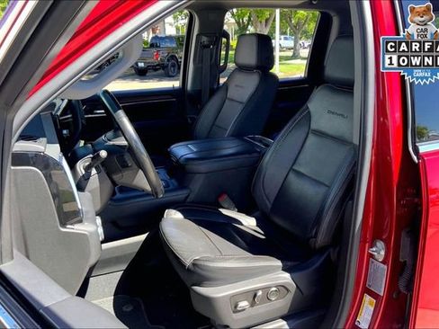 Used 2024 GMC Sierra 3500 Denali w/ Denali Reserve Package AWD/4WD image 25