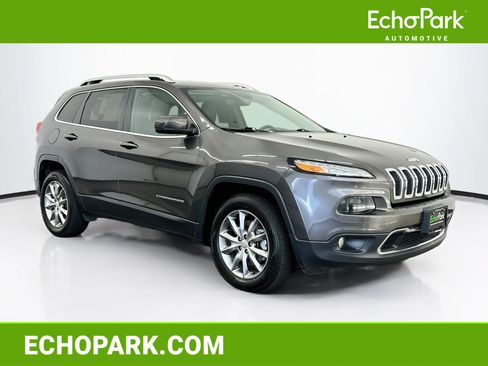Used 2018 Jeep Cherokee Limited AWD/4WD image 1