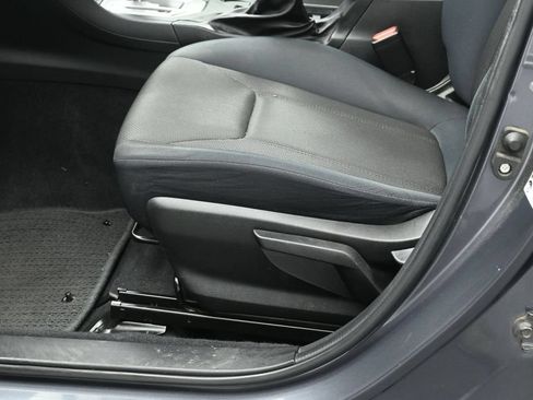 Used 2021 Subaru Crosstrek 2.0i AWD/4WD image 9
