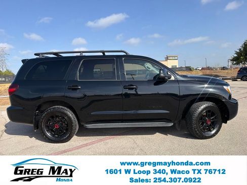Used 2021 Toyota Sequoia TRD Pro AWD/4WD image 2
