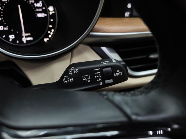 Used 2021 Alfa Romeo Stelvio Ti w/ Premium Package AWD/4WD image 24