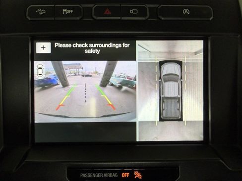 Used 2019 Ford F150 Platinum w/ Equipment Group 701A Luxury AWD/4WD image 32